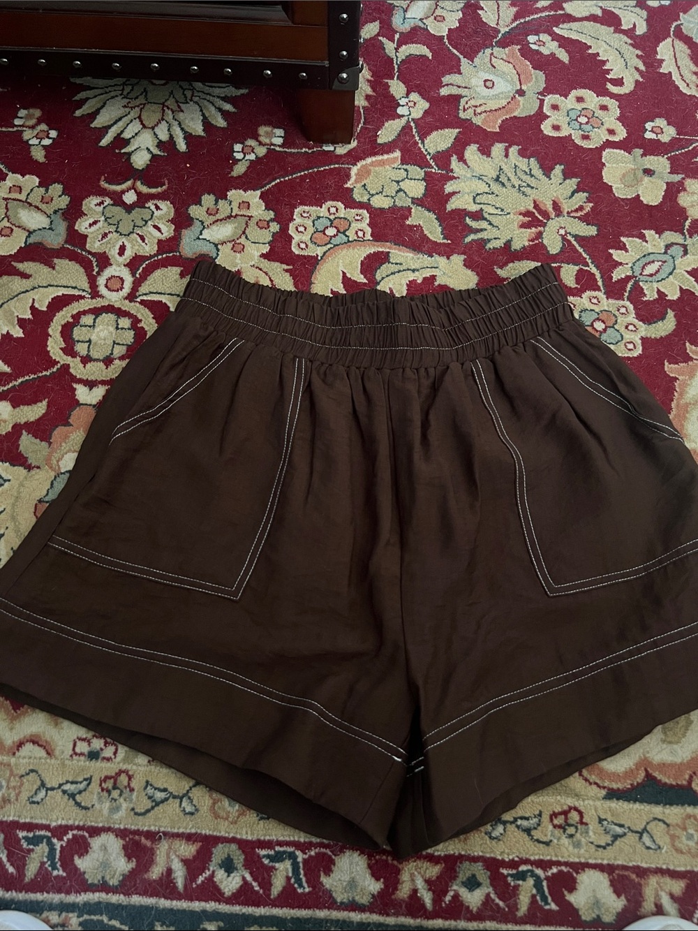 entro Brown High-Waist Elastic Pocket Shorts